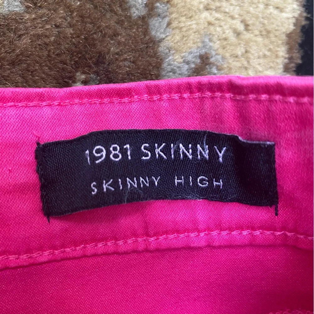 Guess Hot Pink Skinny Straight Leg Jeans - Picture 11 of 14